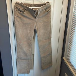 LL Bean Women’s Favorite Fit Corduroy Pant